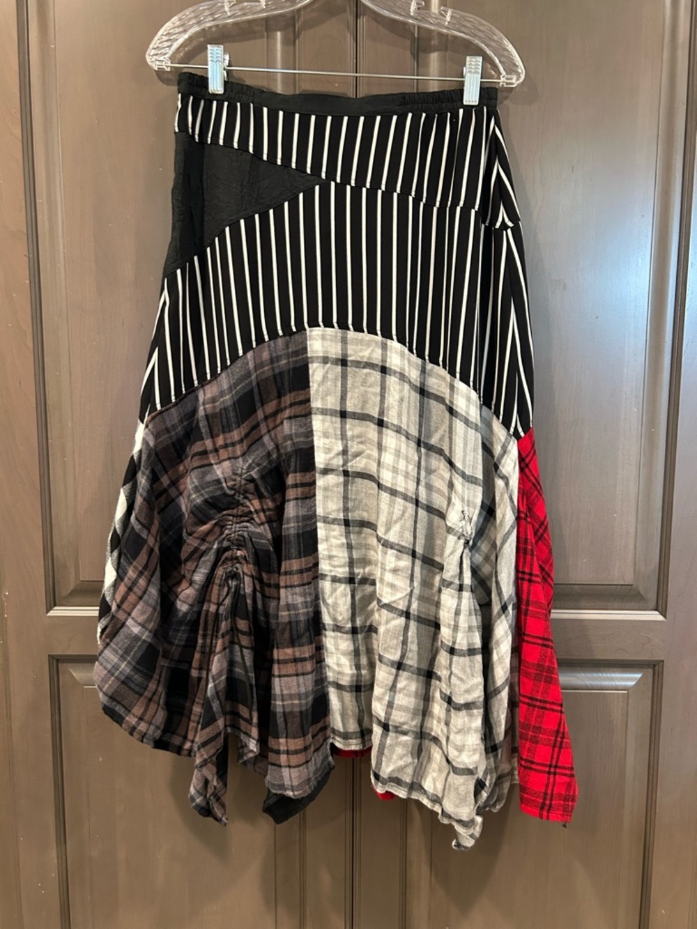 Mixed-Pattern Black, Red & White Patchwork Midi Skirt - Picture 2 of 7